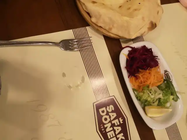 Şafak Döner'nin yemek ve ambiyans fotoğrafları 14