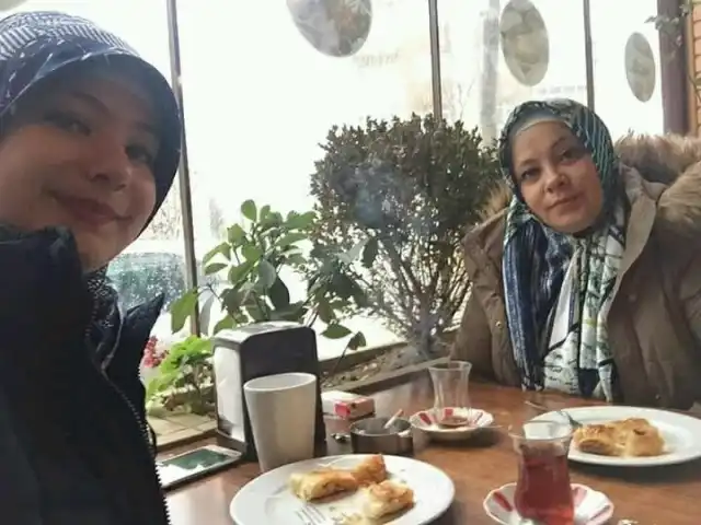 Mengüloğlu Pasta & Café'nin yemek ve ambiyans fotoğrafları 4