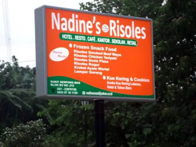 Gambar Makanan Nadine's Risoles 4