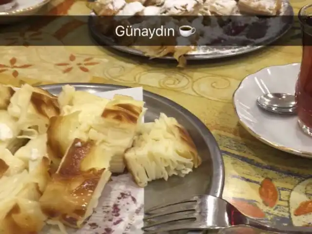 Bayramoğlu Pastanesi'nin yemek ve ambiyans fotoğrafları 18