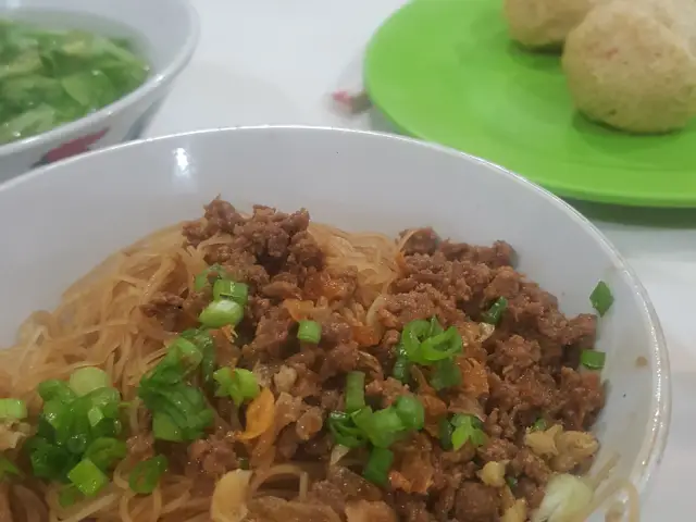 Gambar Makanan Mie Naripan 11