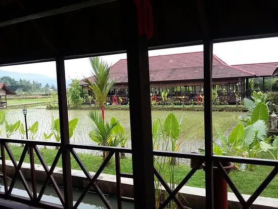 Gambar Makanan RM Saung Ranggon 5