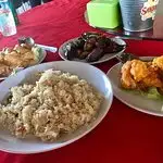 Sandokan Seafood Food Photo 3