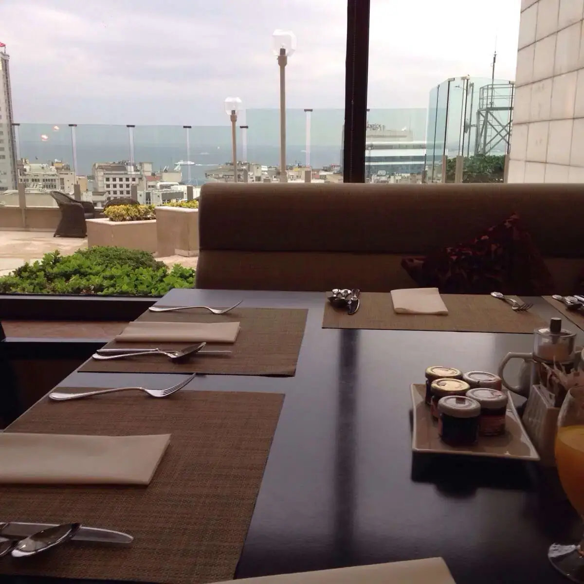 Hilton Level 9 Restaurant