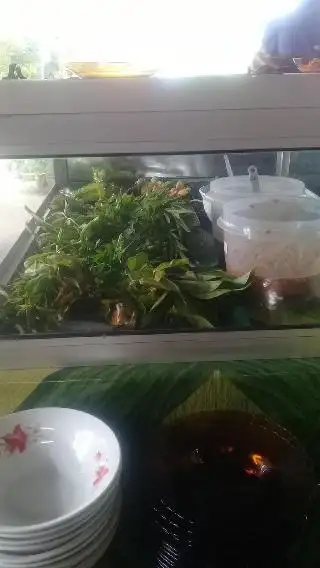 Warung Bamboo Nasi Ulam
