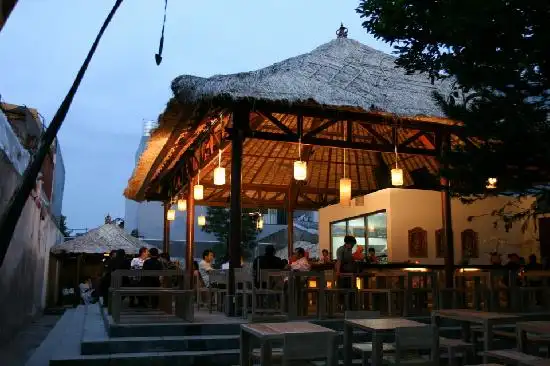 Smarapura Resto