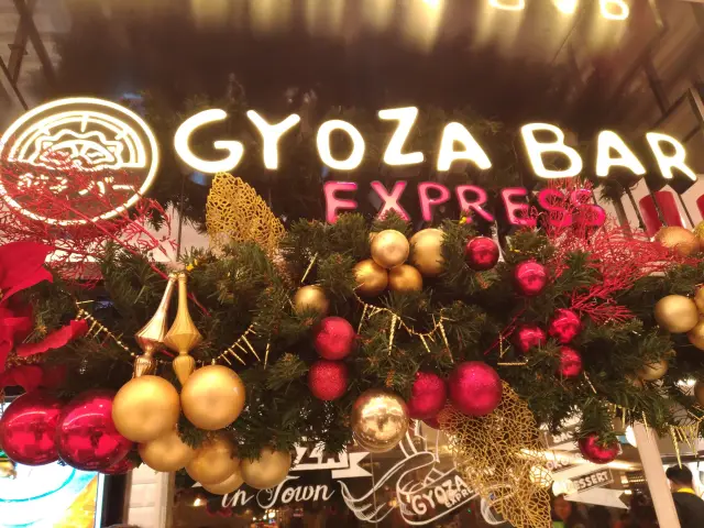 Gambar Makanan Gyoza Bar Express 9