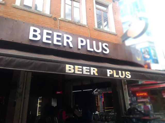 Beer Plus Cafe Pub'nin yemek ve ambiyans fotoğrafları 3