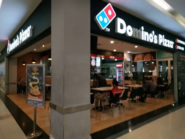 Gambar Makanan Domino's Pizza 4