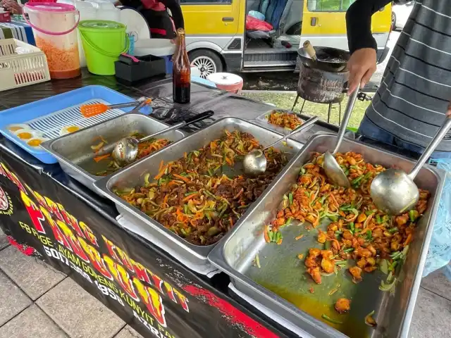 nasi ayam goreng kunyit Food Photo 3