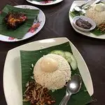 Nasi Lemak Ultra  Imut's Hall & The Black Kitchen Food Photo 2