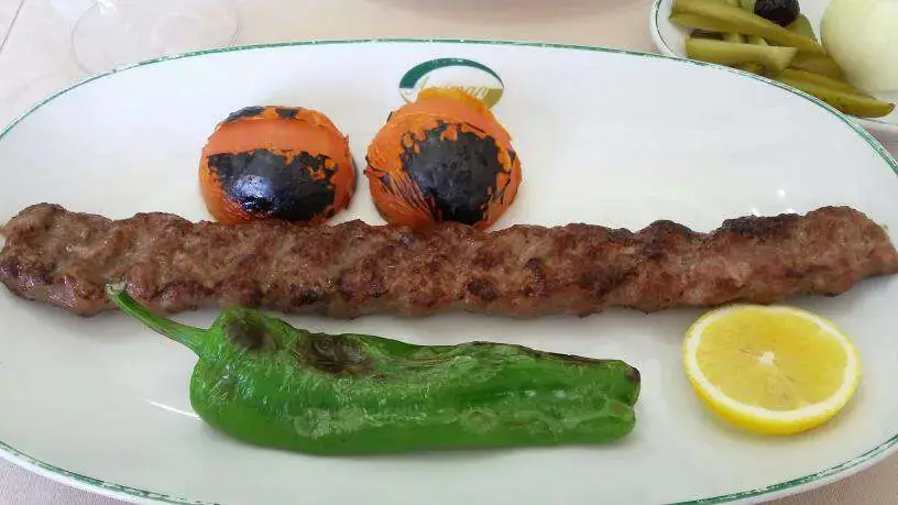 Asuman İran Restoranı'nin yemek ve ambiyans fotoğrafları 23