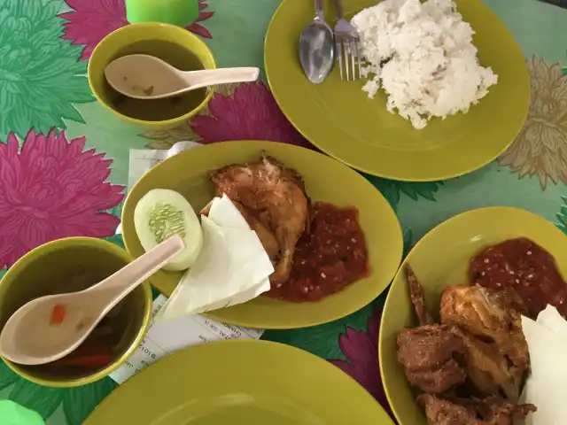Ayam Penyet Ibu, Padang Jawa Food Photo 4