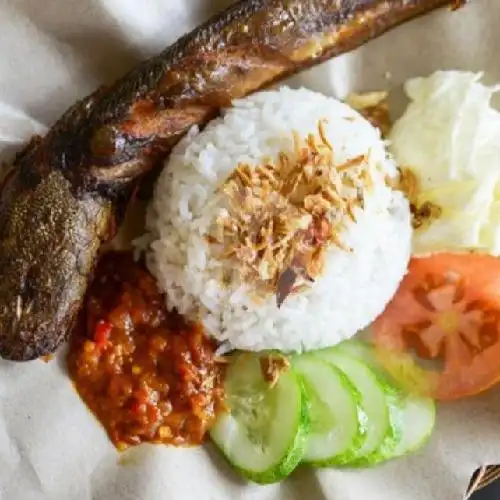 Gambar Makanan Warung Pecel Lele Raja, Sudirman 1