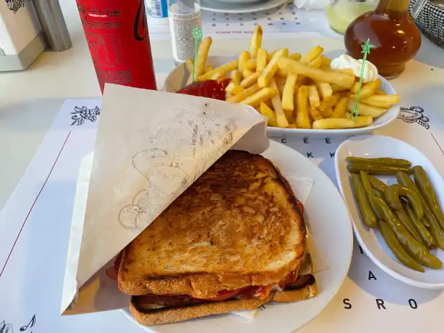 Denizgıyı Restaurant Bistro Cafe'nin yemek ve ambiyans fotoğrafları 9