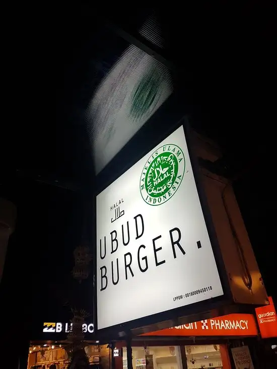 Gambar Makanan Halal Ubud Burger 12