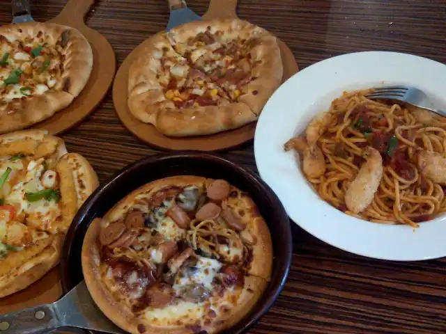 Gambar Makanan Pizza Hut 16