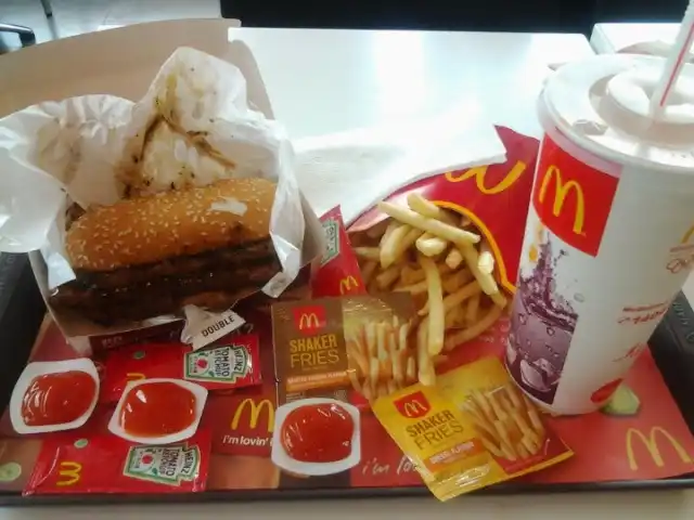 Gambar Makanan McDonald's 14