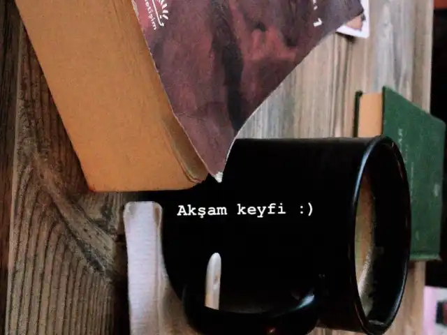 Lena Kitap Kahve'nin yemek ve ambiyans fotoğrafları 4