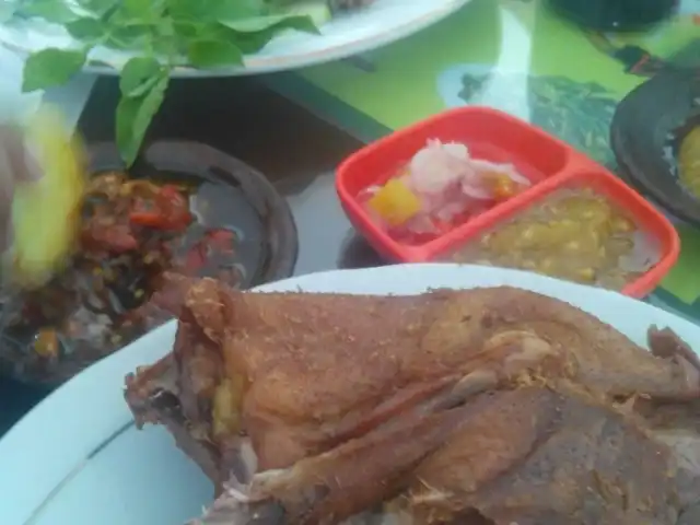 Gambar Makanan Warung Bebek Goreng H. Slamet 8