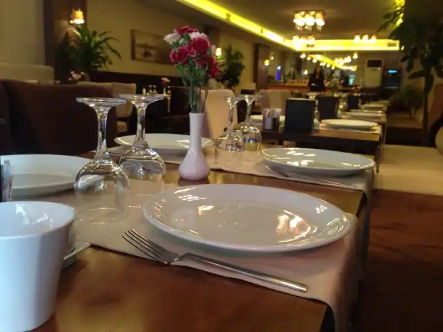 Lamartiné Restaurant'nin yemek ve ambiyans fotoğrafları 6