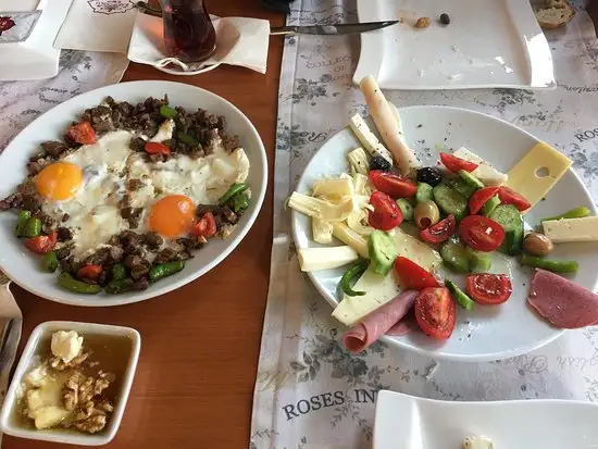 Bakıroğlu Gürme'nin yemek ve ambiyans fotoğrafları 1