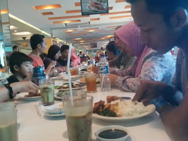 Gambar Makanan D'Cost Seafood 16