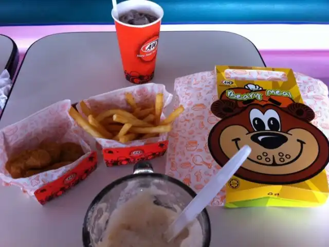 A&W Food Photo 8