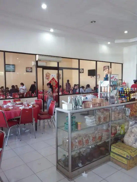 Gambar Makanan Restoran Porong Kiem Liong 7