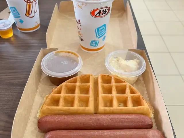 A&W Food Photo 6