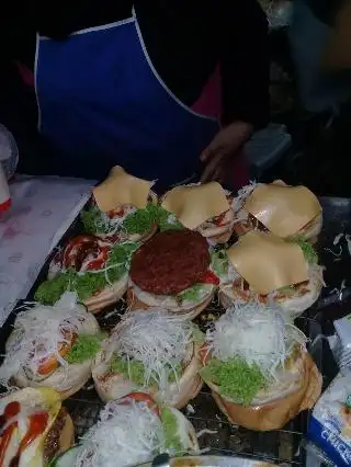 Ar Razzaq Burger Food Photo 2