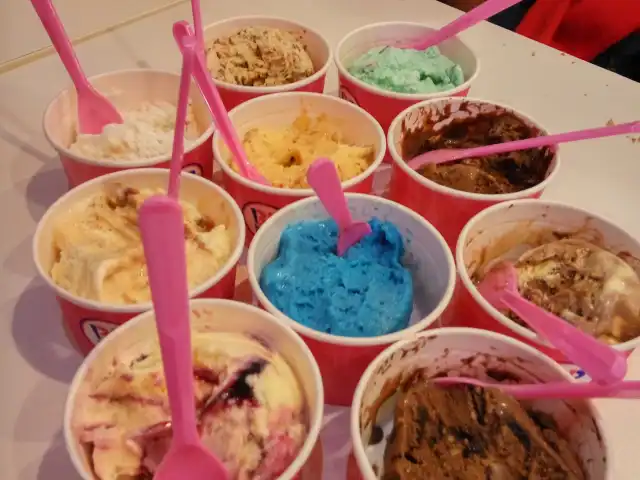 Baskin-Robbins Food Photo 9