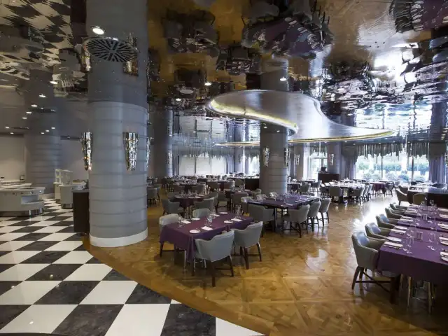 Remina Restaurant - Wyndham Grand İstanbul Kalamış Marina Hotel'nin yemek ve ambiyans fotoğrafları 12