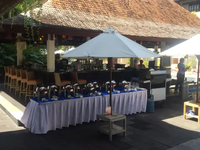 Gambar Makanan D' Base Restaurant & Bar - The Breezes Bali 7