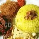 Gambar Makanan Nasi Uduk Dan Nasi Kuning Joglo Pujasera, Cicendo 4