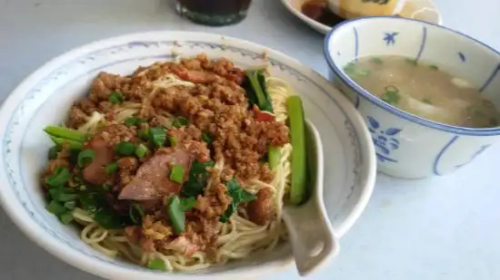 Pudu Hakka Mee