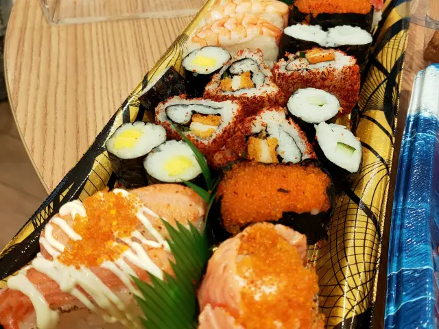 Gambar Makanan Sushi & Sashimi 18