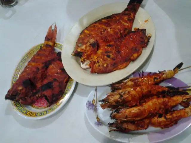 Gambar Makanan Ikan bakar "Pak Agus" 2