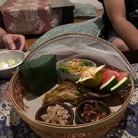 Gambar Makanan Warung Dapoer Kampoeng 2