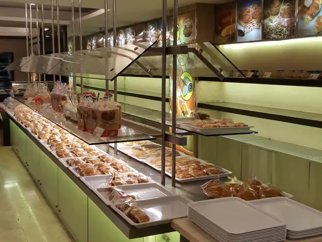 Gambar Makanan Delicious Bakery 10