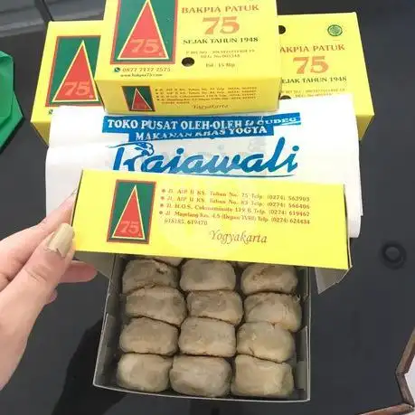 Gambar Makanan Oleh Oleh Rajawali, Laksda Adisucipto 9