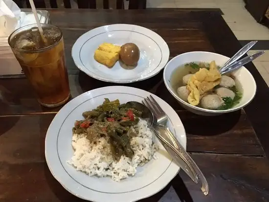 Gambar Makanan Bakso Kadipolo Solo 20