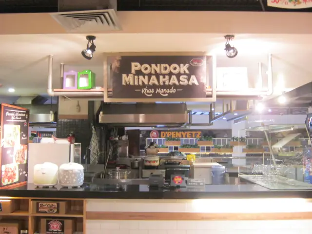 Gambar Makanan Pondok Minahasa Khas Manado 4