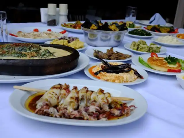 Moshonis Balık Restorant'nin yemek ve ambiyans fotoğrafları 3