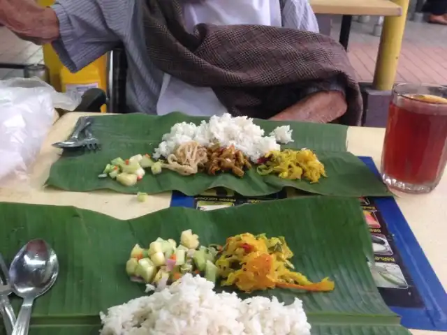 Kavitha Banana Leaf Food Photo 9