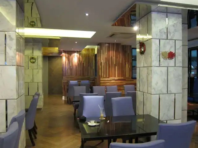 Gambar Makanan Continental  Restaurant - Hotel Melawai 3
