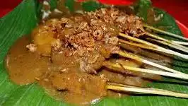 Sate PadangKacang Alida Chaniago, Halat