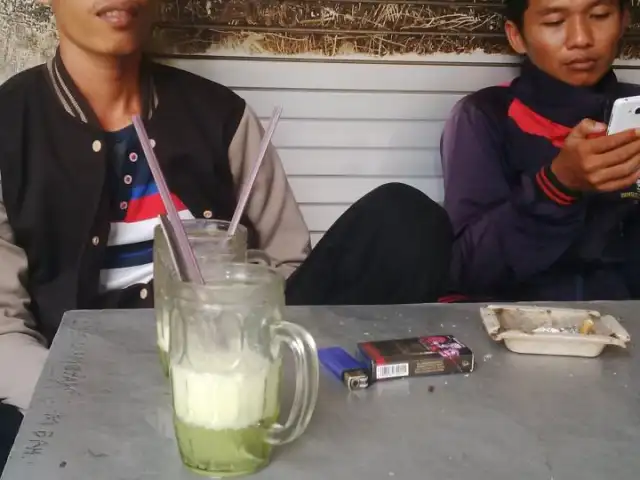 Gambar Makanan Kopi Selir Krian 13