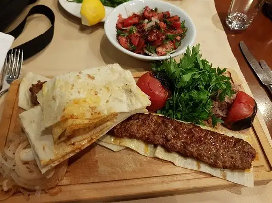 Adana Hilton SA Restaurant'nin yemek ve ambiyans fotoğrafları 5