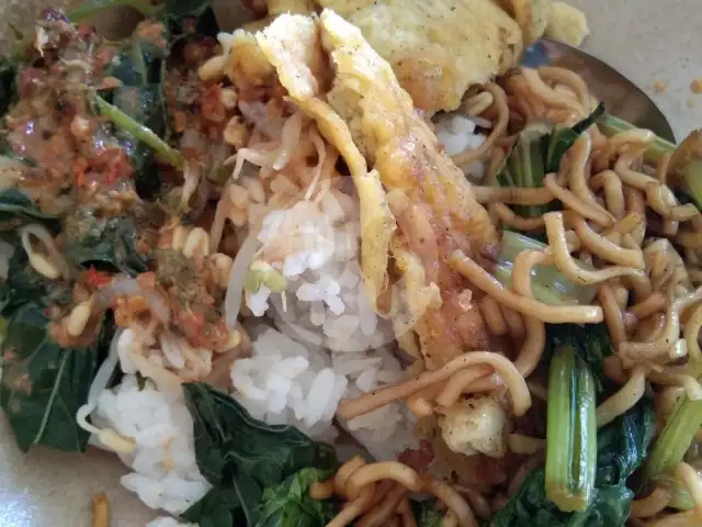 Gambar Makanan Nasi Pecel Madiun Witri, Mastrip 2